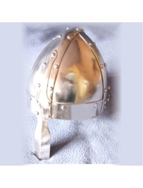 Casque d'armure nasale normand médiéval