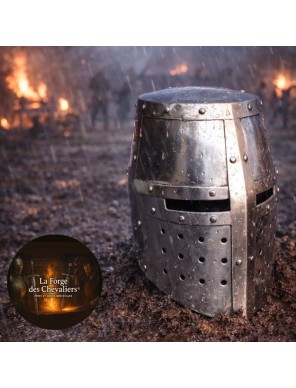 Casque d'armure médiéval de croisé