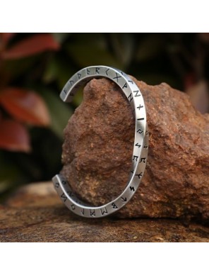 Bracelet runique viking en acier inoxydable – Runes gravées