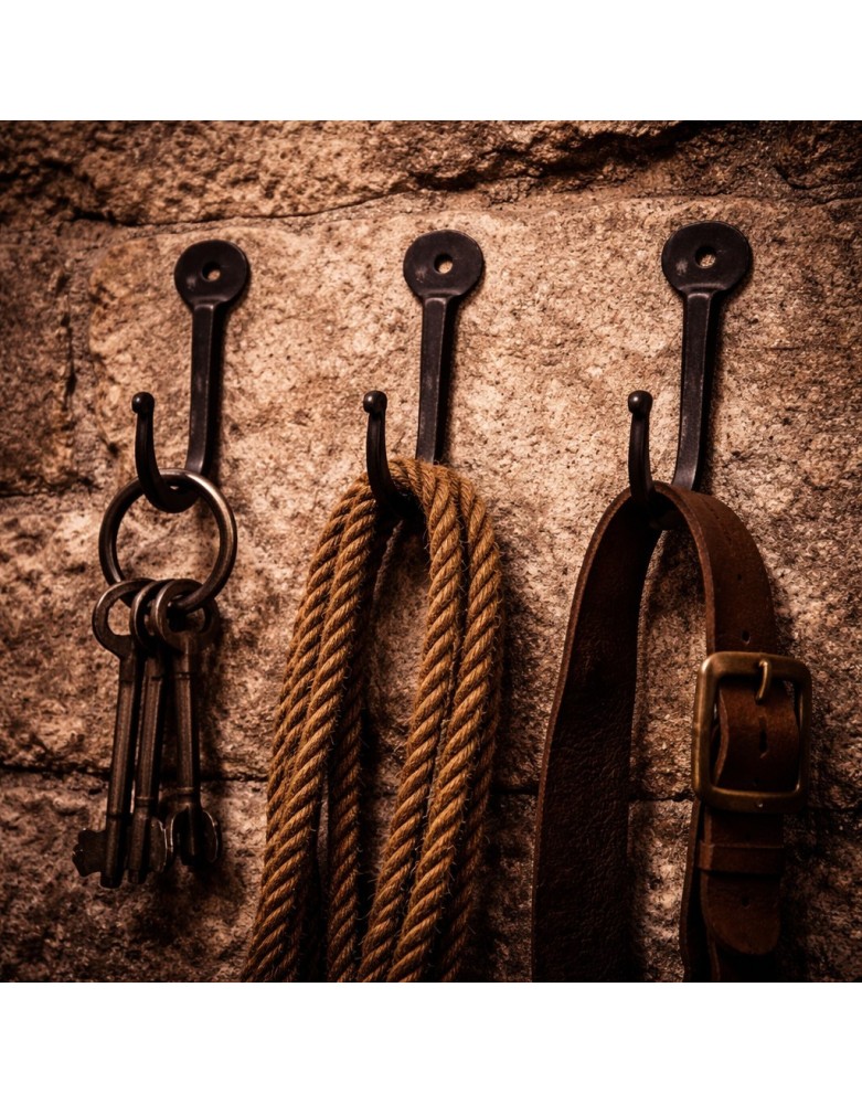 Crochet Mural Médiéval en Fer Forgé – Fabrication Artisanale – 10 × 3,5 cm