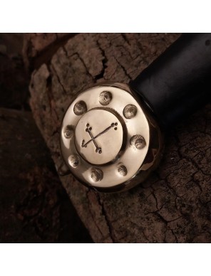 Épée médiévale avec fourreau en cuir