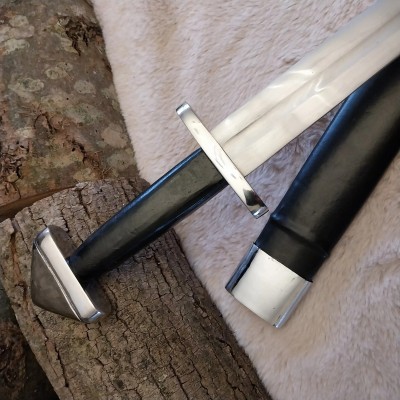 Épée Viking 99 cm avec fourreau en cuir