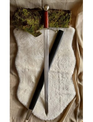 Épée d'Archor avec un fourreau en cuir