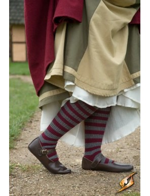 Chaussures médiévales Astrid en cuir marron