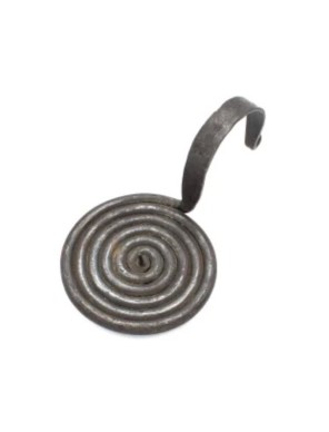 Bougeoir Médiéval en Fer Forgé – Fabrication Artisanale – 10x 6.5 cm