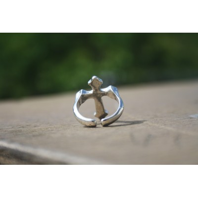 Bague Croix Médiévale Noire et Argentée