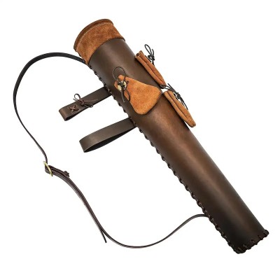 Carquois Médiéval en Cuir avec 3 Pochettes en Daim – 60 cm