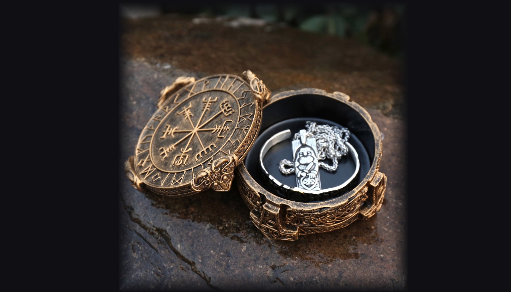 Bijoux Médiévaux : Découvrez notre catalogue